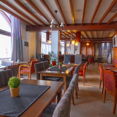 Kyrenia British Harbour Hotel Eksteriør billede