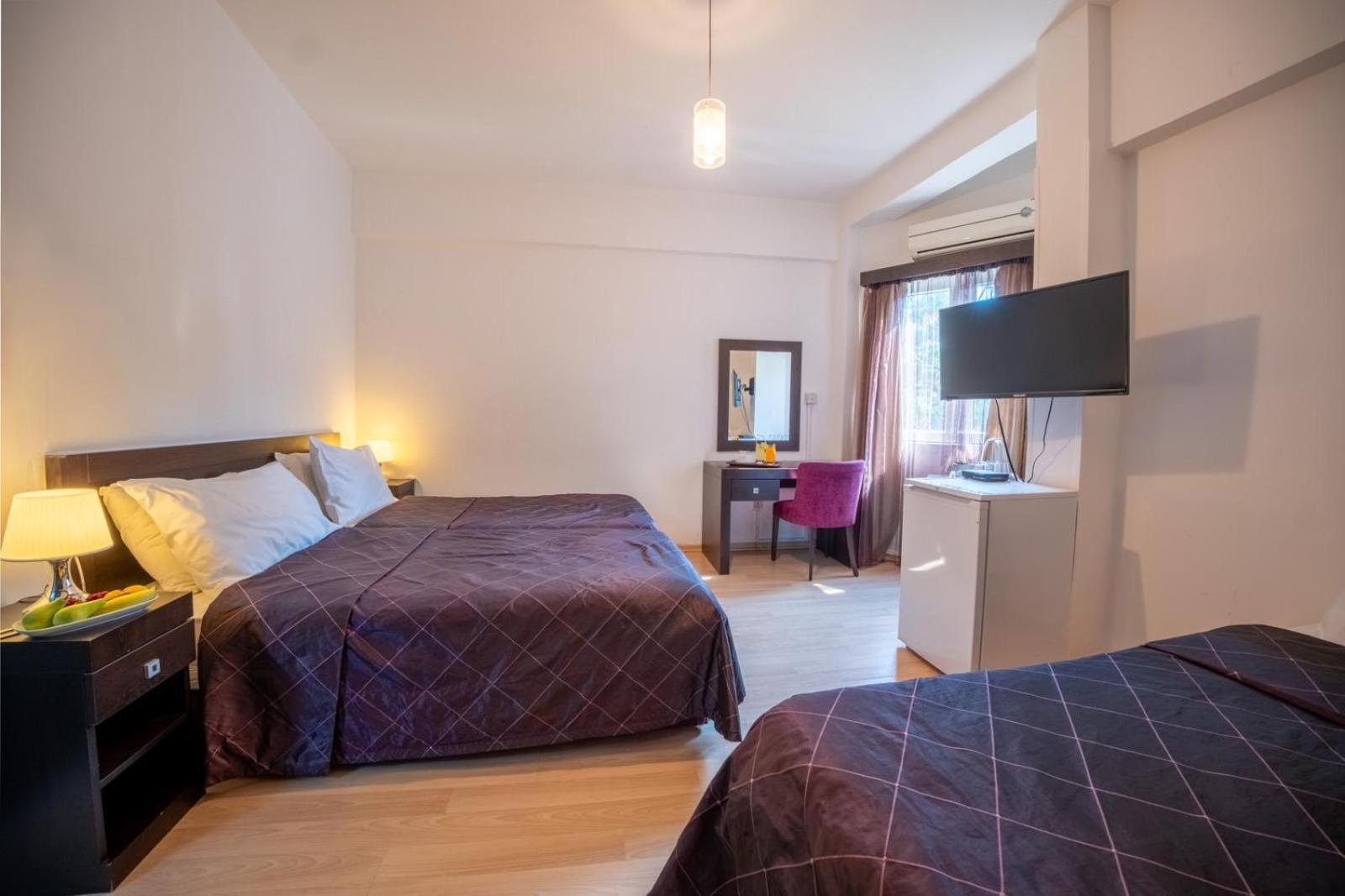 Kyrenia British Harbour Hotel Eksteriør billede