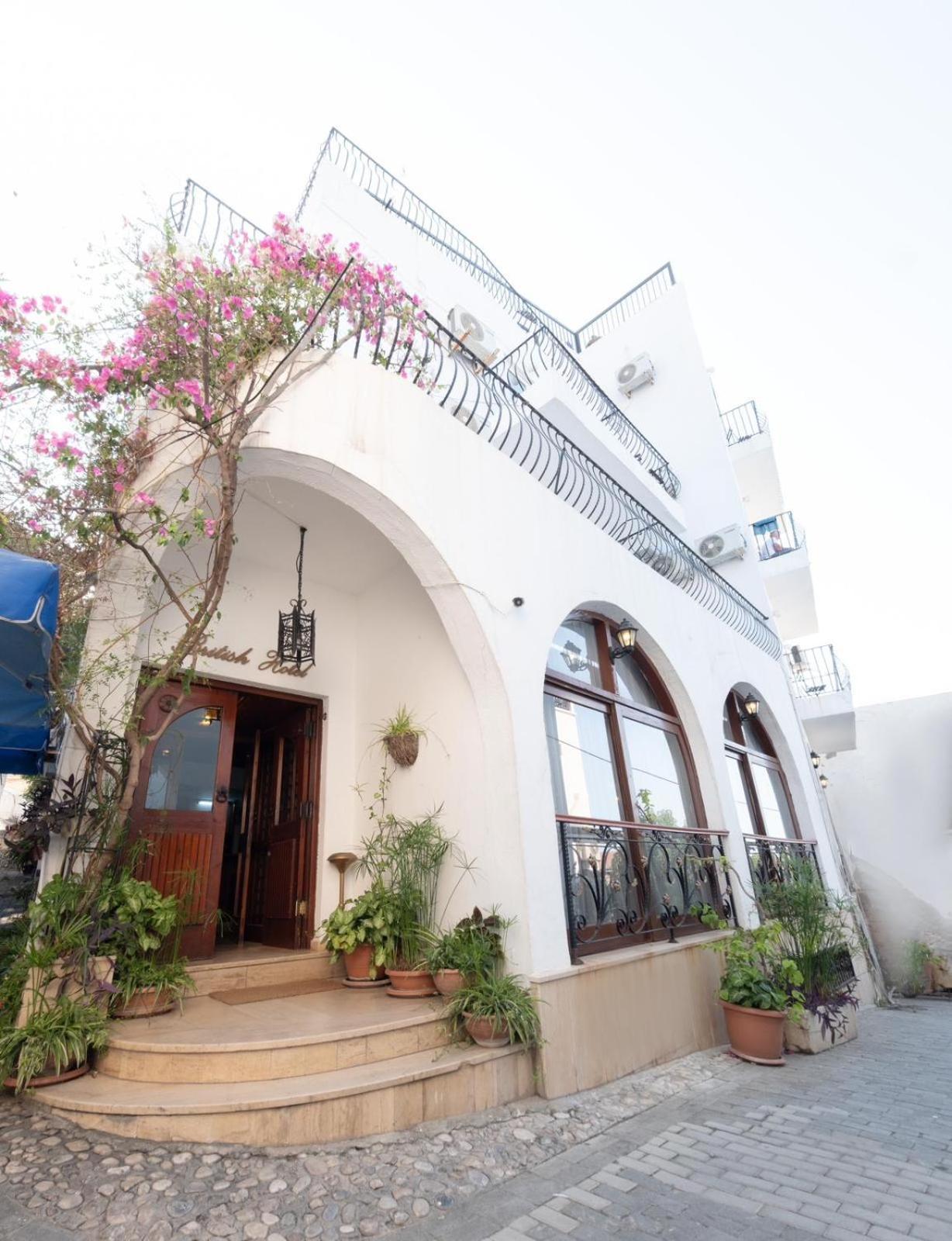 Kyrenia British Harbour Hotel Eksteriør billede