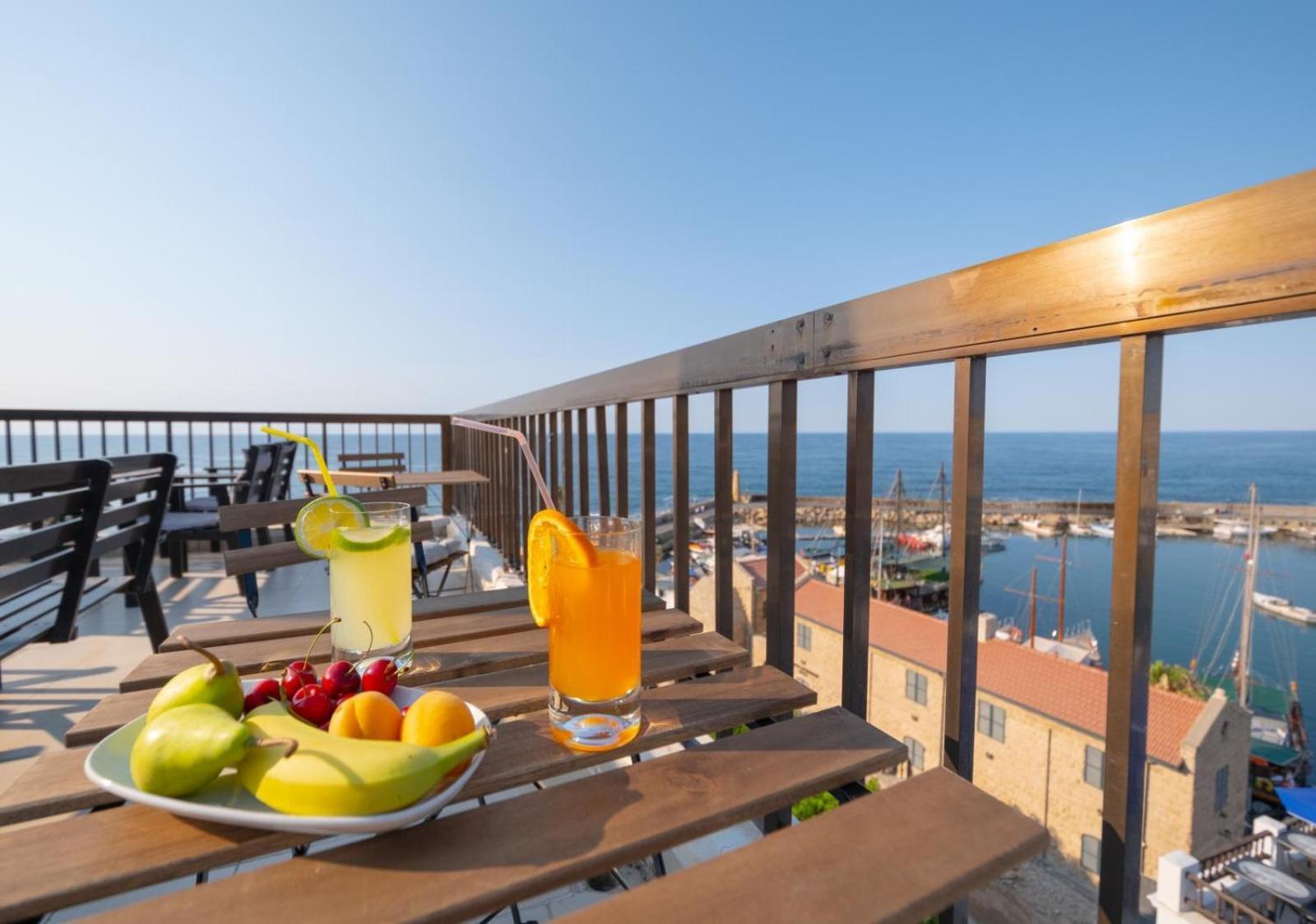 Kyrenia British Harbour Hotel Eksteriør billede