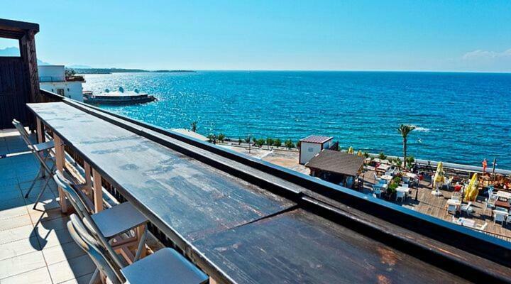 Kyrenia British Harbour Hotel Eksteriør billede